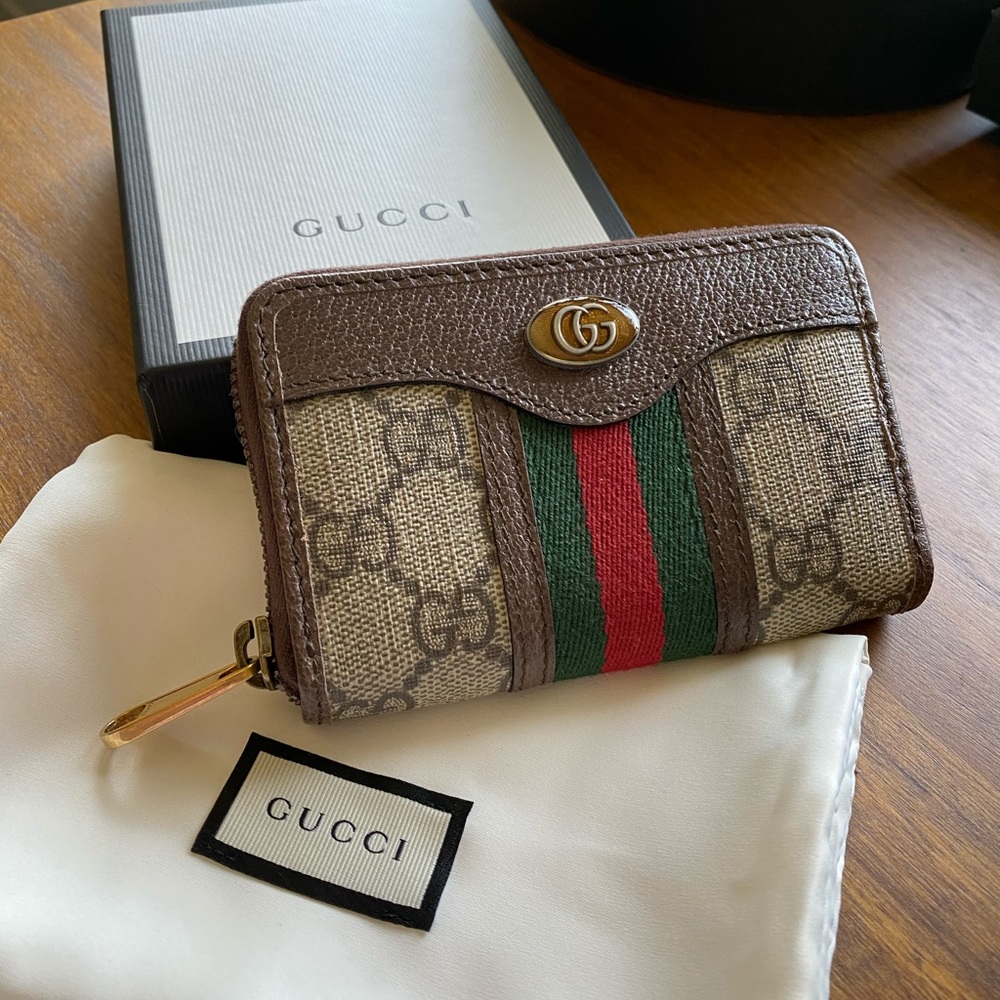 SOLD Gucci Ophidia zip around card case
